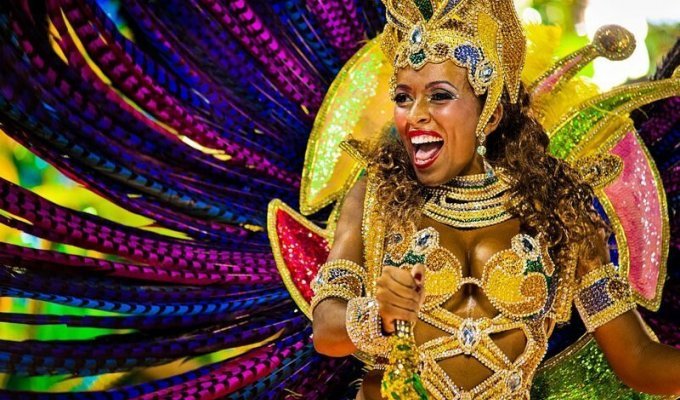 Туристу на заметку: лучшие карнавалы мира в 2019 году (9 фото + 6 видео)