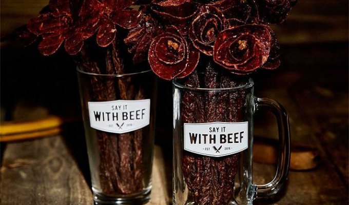 Цветы из говядины - отличный подарок перед свиданием в пивнухе (7 фото)