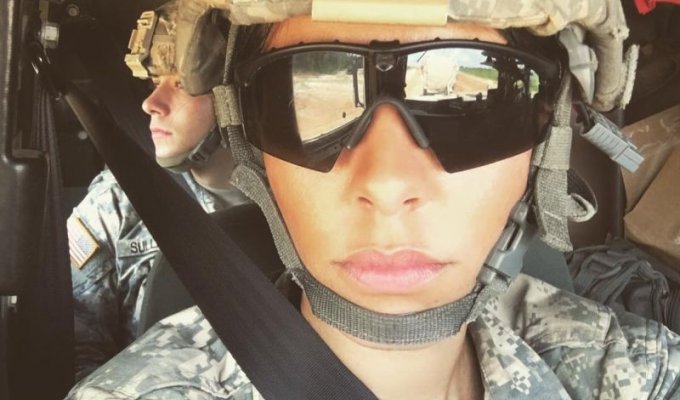 28-летняя ветеран армии США, которая намерена завовевать титул миссис Америка (12 фото)