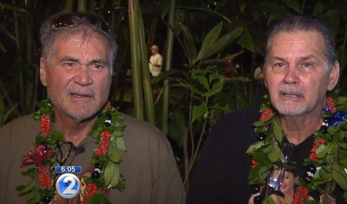 Два друга через 60 лет узнали, что они - братья! (3 фото + 1 видео)
