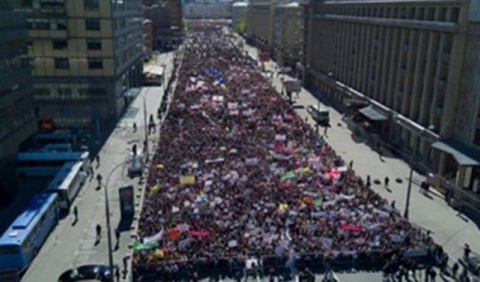 В Москве прошла акция протеста: появились впечатляющие фото