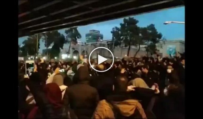 В Тегеране прошли протесты