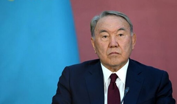 У бывшего президента Казахстана Назарбаева обнаружили коронавирус (3 фото)