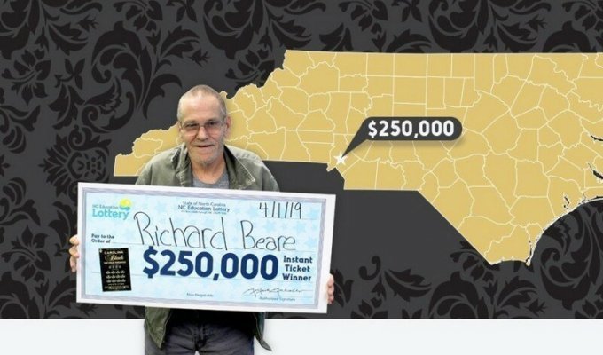 Умирающий американец выиграл в лотерею и вместо лечения потратил деньги на путешествие (2 фото)