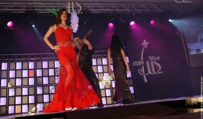 Конкурс Мисс Арабская Красота-2009 (13 фото)