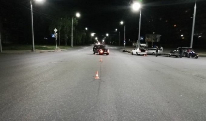 В Гродно произошла авария с участием мотоциклиста и автомобиля (3 фото)