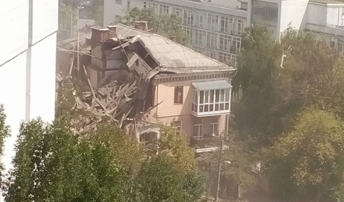 В Киеве возле метро Голосеевская прогремел взрыв