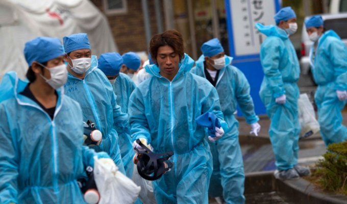 АЭС Фукусима – зона риска (20 фото)