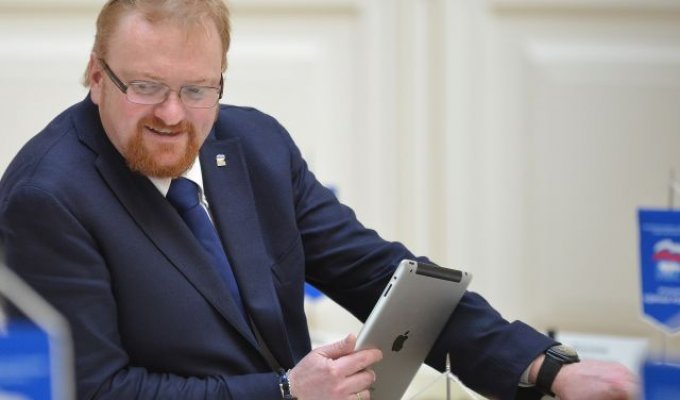 Виталий Милонов бросил вызов смартфонам
