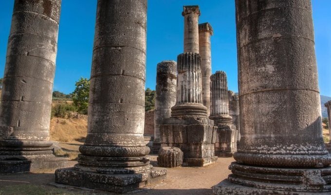 Храм Артемиды в Сардах (35 фото + 1 видео)