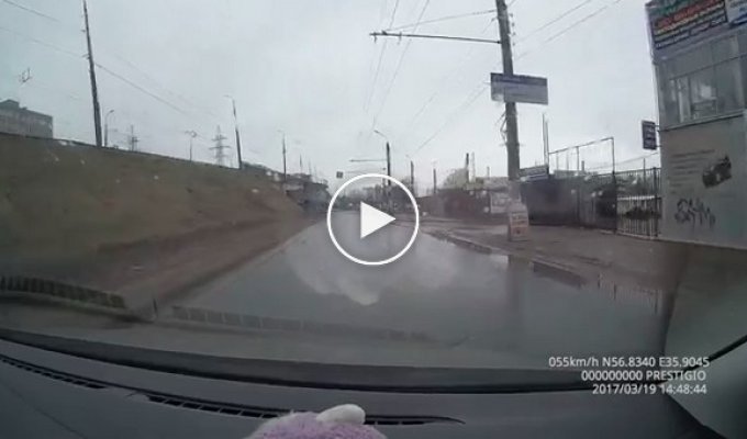 Пьяный водитель устроил ДТП в Твери
