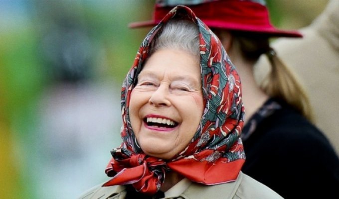 8 законов, которые британская королева может нарушать (9 фото)