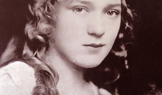 Как менялись понятия о женской красоте за последние 100 лет (11 фото)