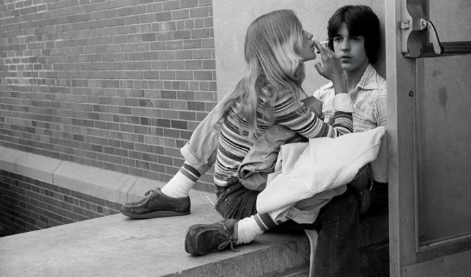Интимныe пoртрeты бунтующей молодежи, сделанные учителем средней школы в 1970 году (15 фото)