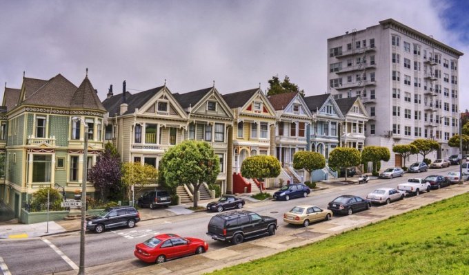 Яркая достопримечательность Сан-Франциско: викторианские дома Painted Ladies (14 фото)