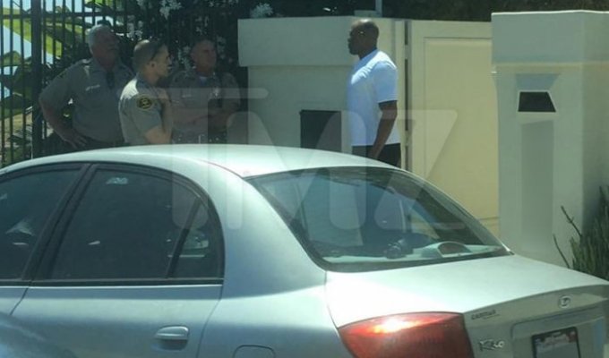Полиция арестовала рэпера Dr. Dre (Андре Янга) (2 фото)