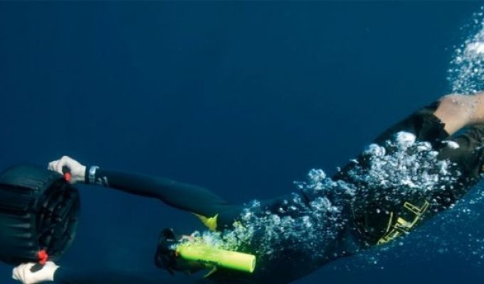 Подводный скутер (12 фото)