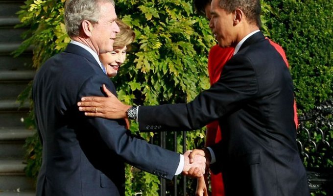 Обама и Буш (8 фото)