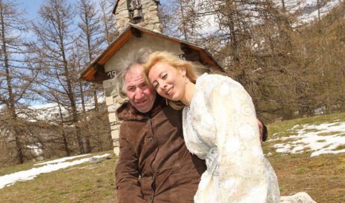 Ей удалось женить на себе пожилого миллионера. Но после его смерти женщину ждал сюрприз (5 фото)