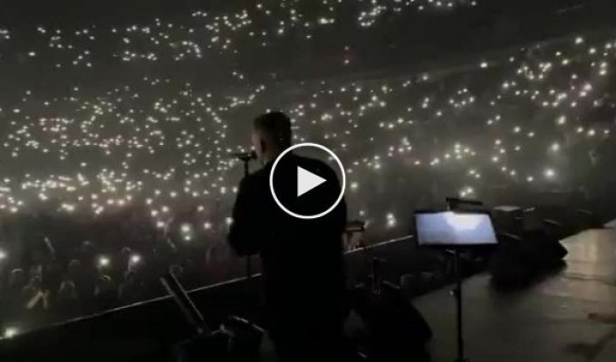 Баста собрал 10 тысяч человек на концерте в Санкт-Петербурге во время пандемии коронавируса