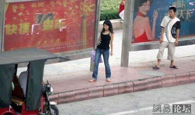 Уличное ограбление в Китае (5 фото)