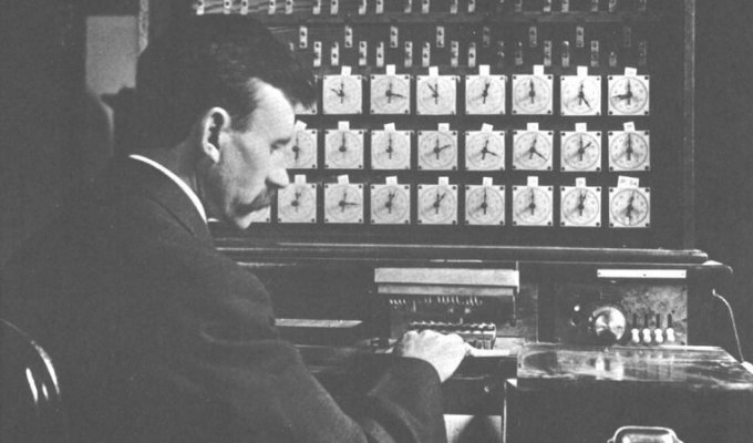 Луна, нацисты и первый смартфон: 10 фактов из жизни IBM (10 фото)
