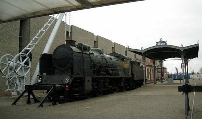 Национальный железнодорожный музей Франции (22 фото)