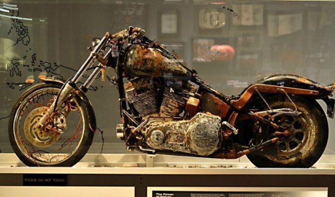 Harley-Davidson, который самостоятельно пересёк Тихий океан (10 фото)