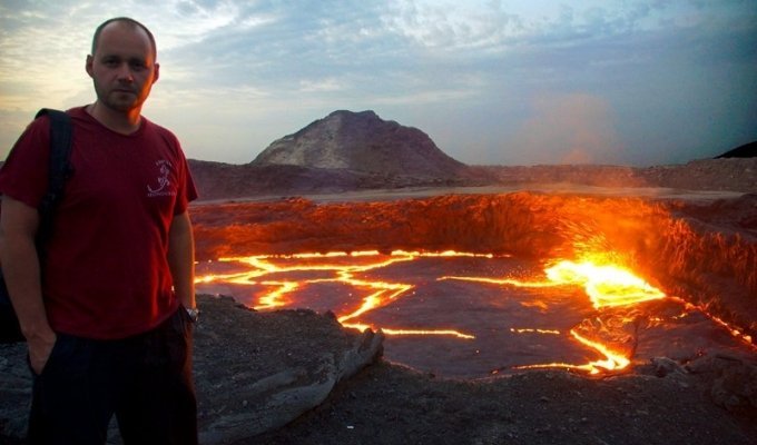 Топ 7 самых крутых вулканов доступных для посещения (20 фото + 1 видео)