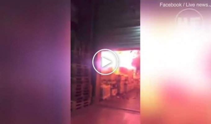 Пожар в Бордо уничтожил 2 миллиона бутылок вина