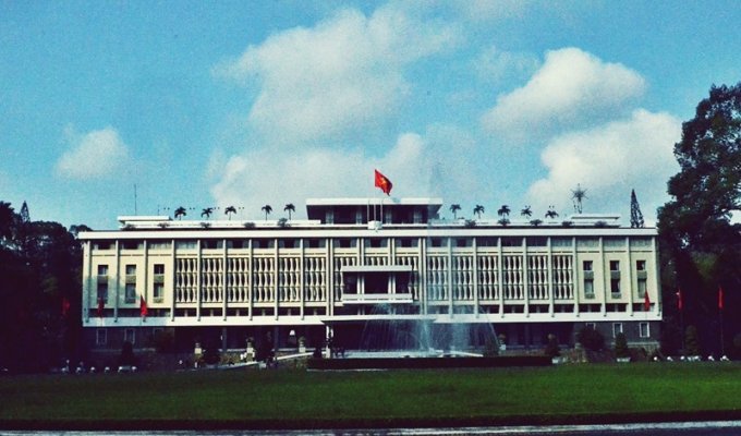 Президентский Дворец в Сайгоне (44 фото)