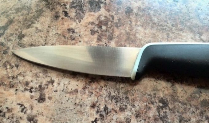 Простая гравировка на ноже (17 фото)