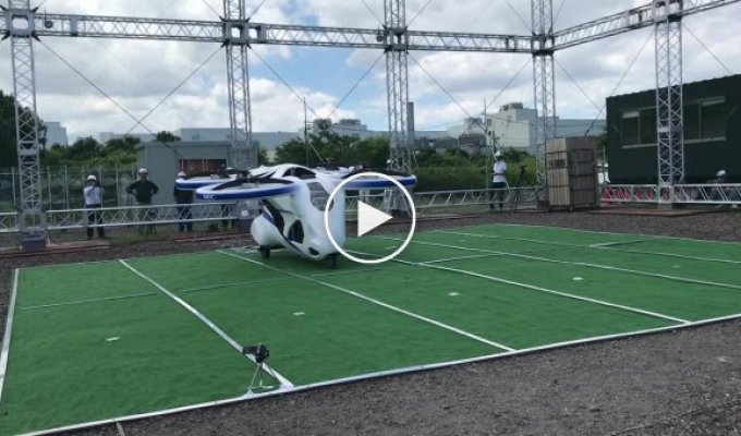 В Японии провели испытания летающего автомобиля от компании NEC