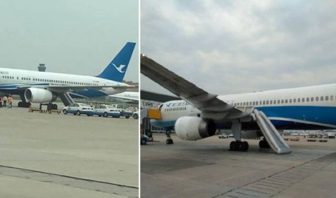 В Китае любопытная женщина открыла аварийный выход самолета (3 фото)