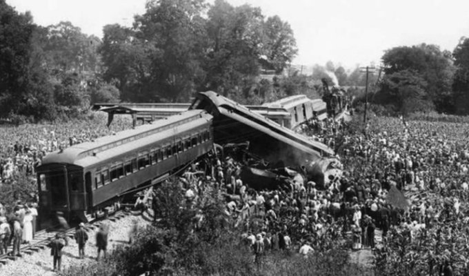 «Великое крушение». История крупнейшей железнодорожной катастрофы в США (8 фото)