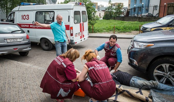 Беларусь. Один день с медиками скорой помощи (30 фото)