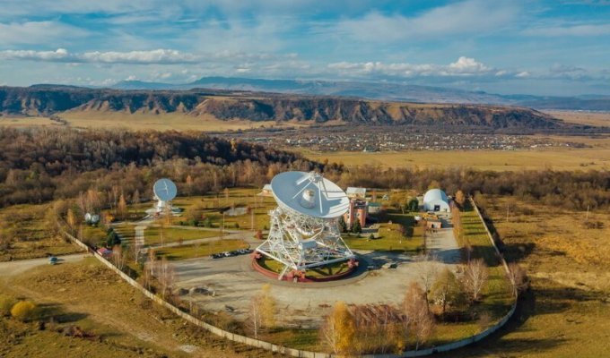 Обсерватории Зеленчукского района Карачаево-Черкессии с высоты птичьего полёта (22 фото)