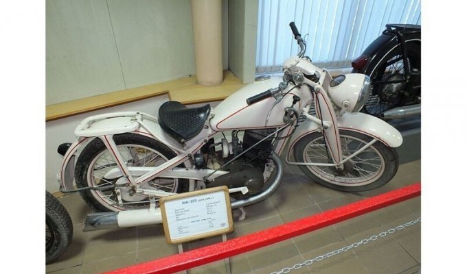 История легендарного мотоцикла Jawa! (14 фото)