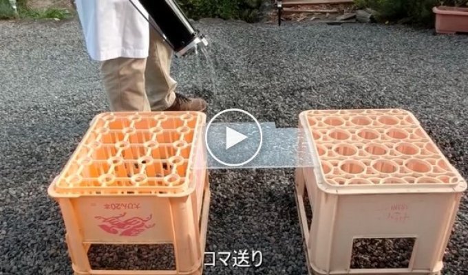 Японец создал мощную водяную пушку 