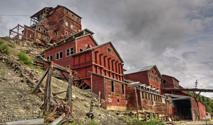 Кеннекотт на Аляске: бывший шахтерский лагерь, теперь город-призрак (10 фото + 1 видео)