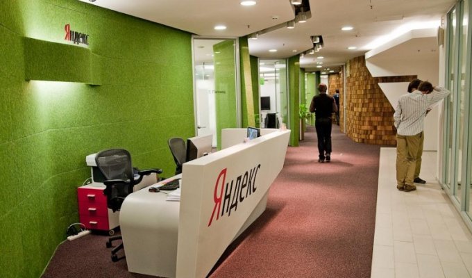 Необычный офис: ночной Яндекс (16 фото)