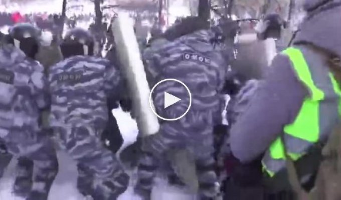 В Екатеринбурге самые жесткие задержания