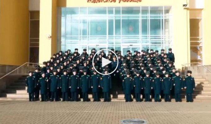 Бойцы спецназа Гром записали клип в поддержку больного раком кадета