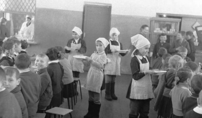Трудовые подвиги советских детей (23 фото)