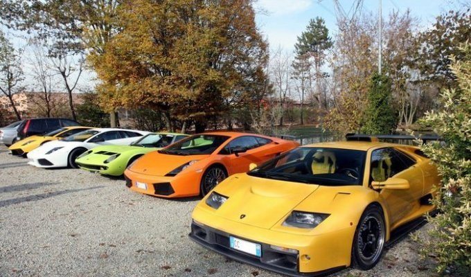 Закрытие сезона клуба Lamborghini в Италии (44 фото + 3 видео)