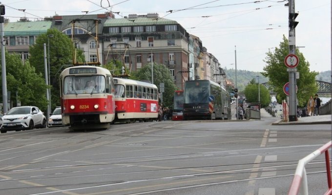 Пражский трамвай (18 фото)