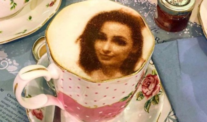 Селфичино: любовь к себе и кофе в одной чашке (9 фото)
