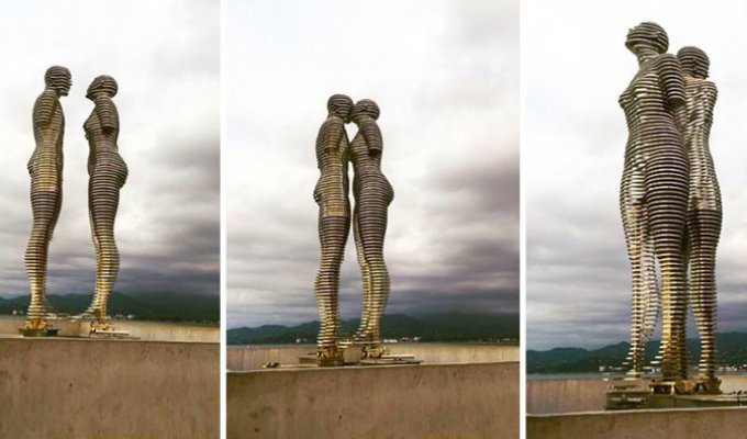 Ежедневно эти огромные 8-метровые статуи «проезжают» друг через друга, символизируя утраченную любов (5 фото + 1 видео)