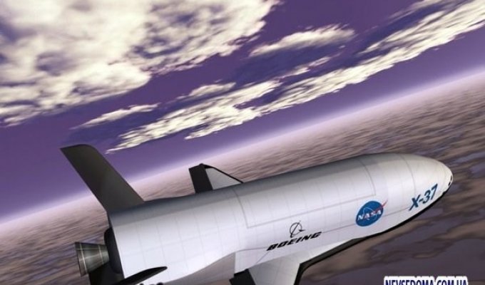 Беспилотный космический корабль X-37B (9 фото)