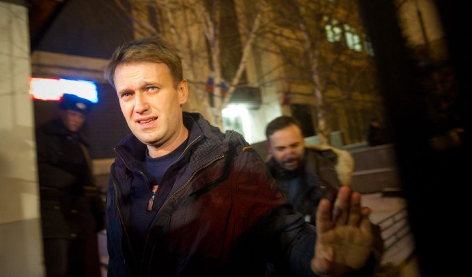 Навальный на свободе! (7 фото)